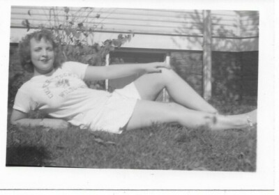 Culver Stockton Curvy Redhead FOUND Photo Girl 1950s? Wildcats Shirt
