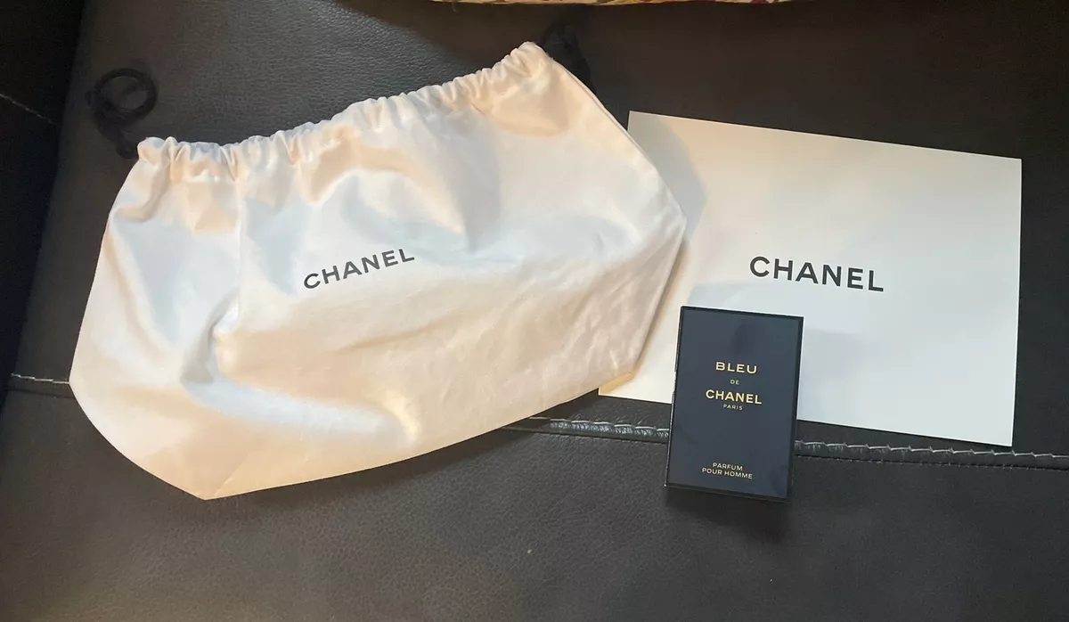 CHANEL travel Bag pouch +Fragrance sample Holiday gift +2 teen birthday  Lady new