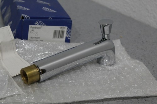 Grohe 13 344 Fairborn 5-9/16" Diverter Wall Mounted Tub Spout Chrome FREE S&H - Picture 3 of 5