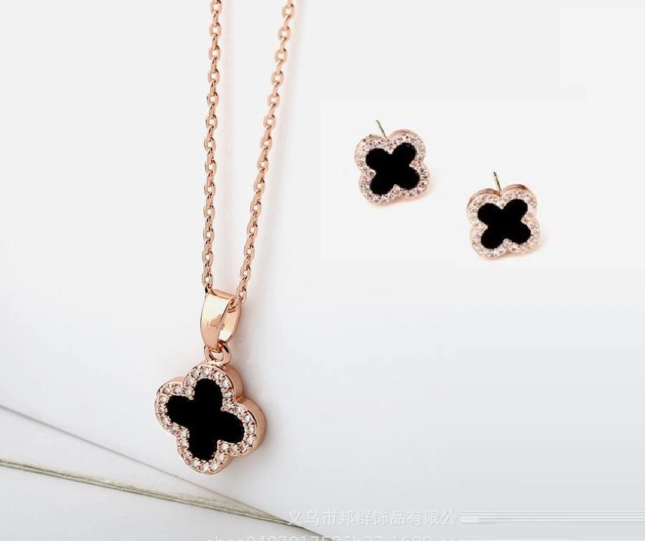 Buy Black Necklaces & Pendants for Women by Sohi Online | Ajio.com