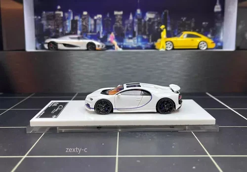 1/64 Resin car model Bugatti Chiron blue and white limited edition 99PCS - Bild 3 von 14