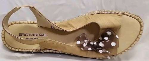 Eric Michael Women Sz 8.5 Low Wedge Sandals Tan Open Toe, Poka Dot Bow. Spain - Picture 4 of 10