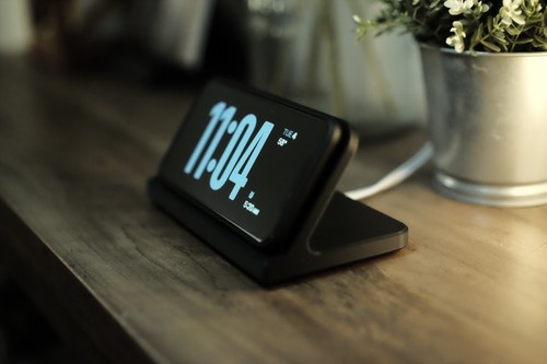 Minimalist Phone Dock Standby Mode Magsafe Multi-Device Charging Station - 第 14/16 張圖片