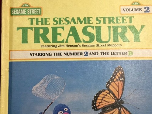 Vintage Sesame Street Books - 2 - "Treasury Vol. 2" and "Big Bird's Dictionary 4 - Foto 12 di 12
