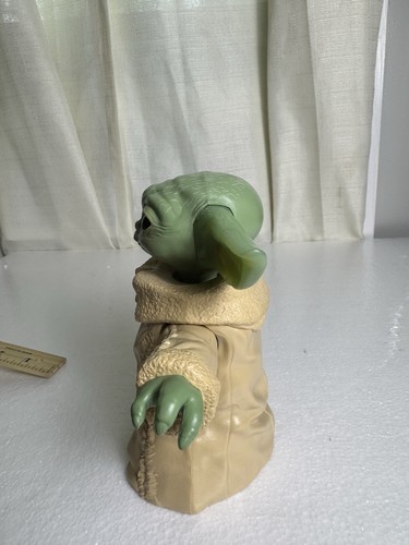 Figurina STAR WARS THE MANDALORIAN 2020 Il Bambino/Grogu/Baby Yoda 6,5" - Foto 5 di 6