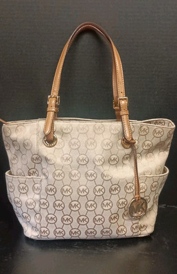 Michael Kors Signature Jet Set Double Strap Tote Vanilla Tan Med / Large 