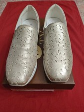 Softy Women's Gold Leather Shoes