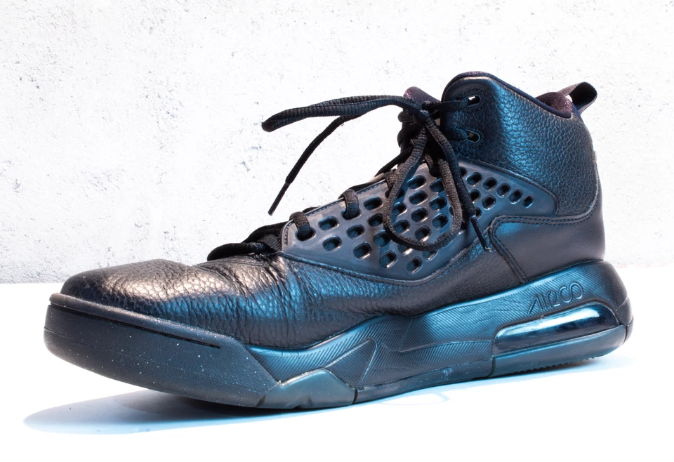 Nike Jordan Maxin 200 Black Anthracite Basketball Sneakers Mens Sz 13 - Image 3 of 4