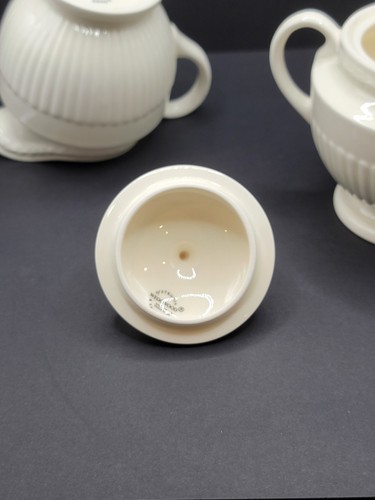 Wedgwood China - Edme - Creamer and Sugar Bowl Set. EUC - Picture 14 of 16
