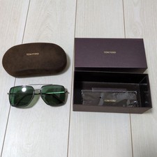 TOM FORD Lionel Sunglasses TF750 01N, 60  16 145 Green Lens