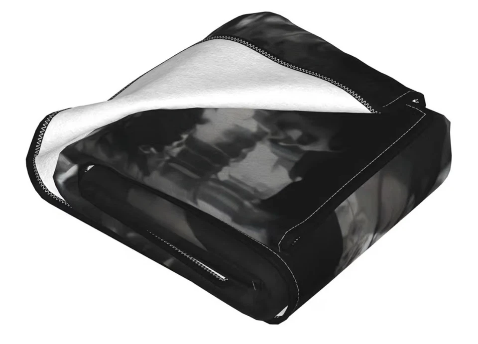 The Joker Heath Ledger Lightweight Fleece Blanket Black & White 50” X 60” NEW - Image 3 of 3