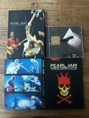 Pearl Jam - Live at the Garden (DVD, 2003, 2-Disc Set)+ DVD Pear Jam animal