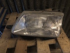 Feu avant (phare) Citroen SAXO