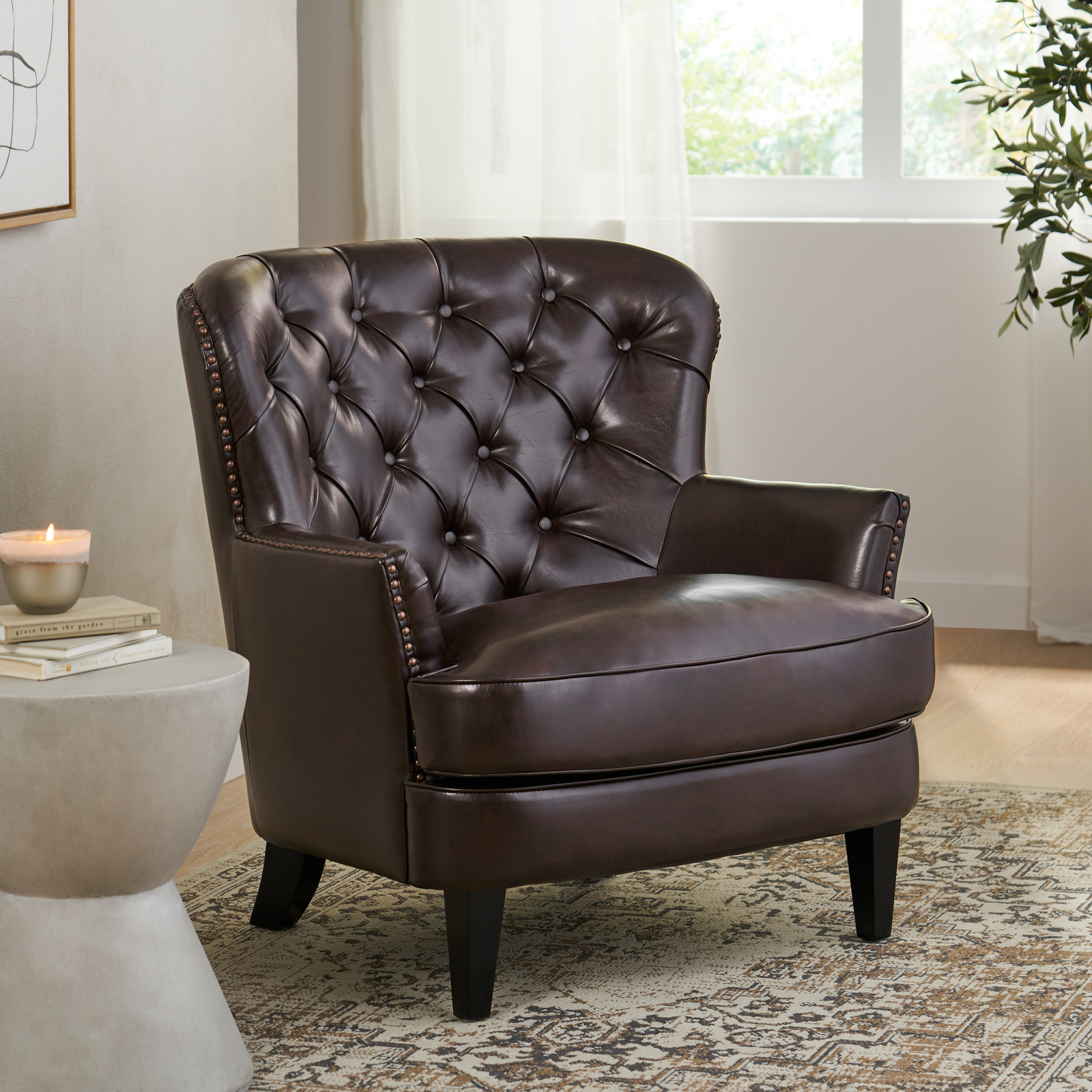 With Nailhead Trim, Brown