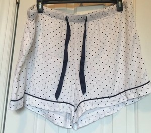 old navy polka dot shorts