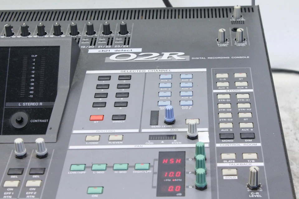 Yamaha 02R Digital Mixer with Meter Bridge and 2 ADAT Cards - Image 4 of 4