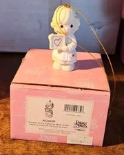 PRECIOUS MOMENTS ORNAMENT - TEACHER YOU'RE A PRECIOUS WORK OF ART, 4024109