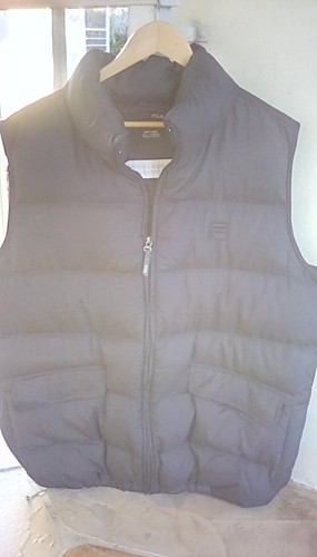 Men FILA XL puffer vest sleeveless with pockets ~ Size XL - Picture 2 of 12