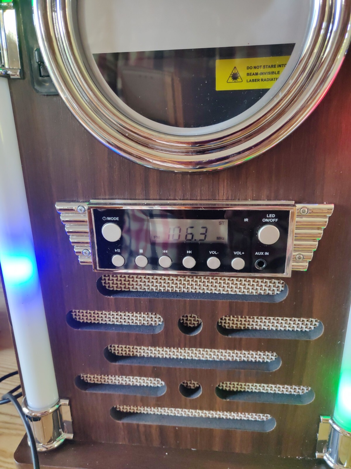 Tabletop Bluetooth CD Player Jukebox With Fm Radio, AUX Input No Power