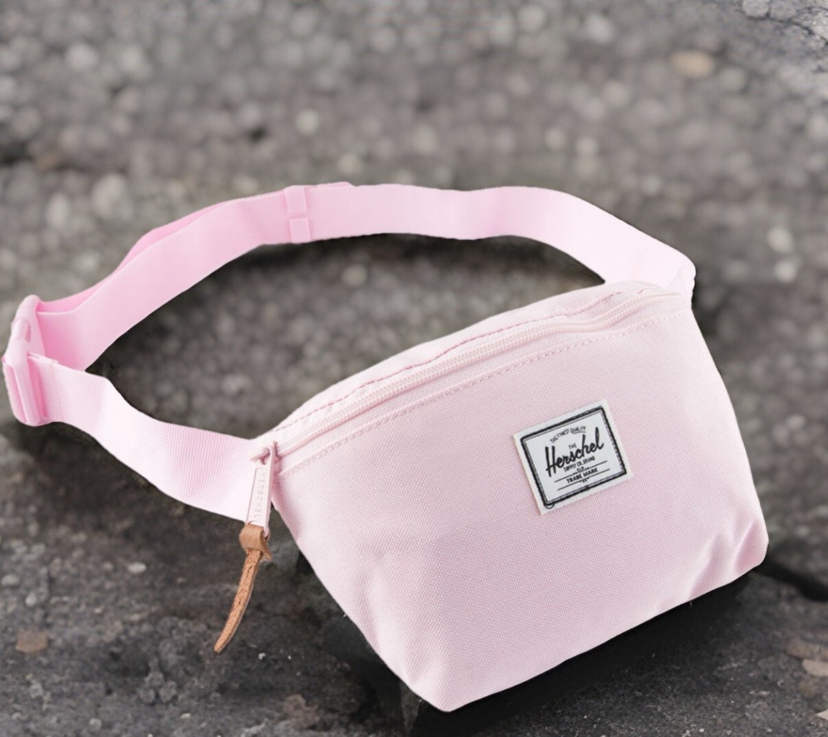 NEW! HERSCHEL SUPPLY Fourteen Hip Pack Pink NWT
