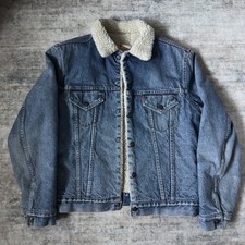 Vintage Levi  s Sherpa Lined Denim Trucker Jacket Size 42 Made in USA