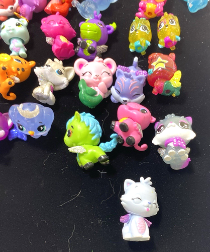Lot Of 48 Hatchimals mini pet Toy Figurines cats dogs pony birds - Picture 6 of 6