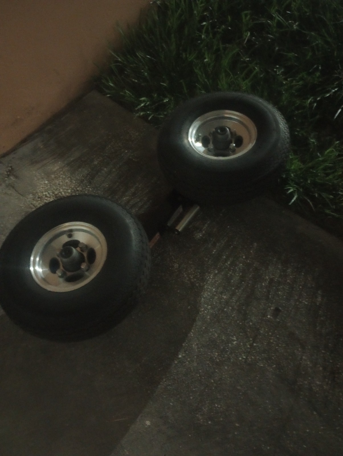 X series slx-xd in the ditch towing dolly (1)