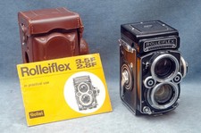 ROLLIEFLEX 2.8F W/ACTIVE METER AND SHUTTER WITH CASE