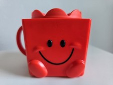 Mr Men MR STRONG Kids Plastic Drinks Cup Beaker Mug McDonalds Toy