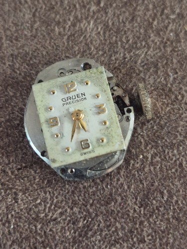 Ladies Gruen Wristwatch, Watchface Some Mechanics Parts - Picture 2 of 6