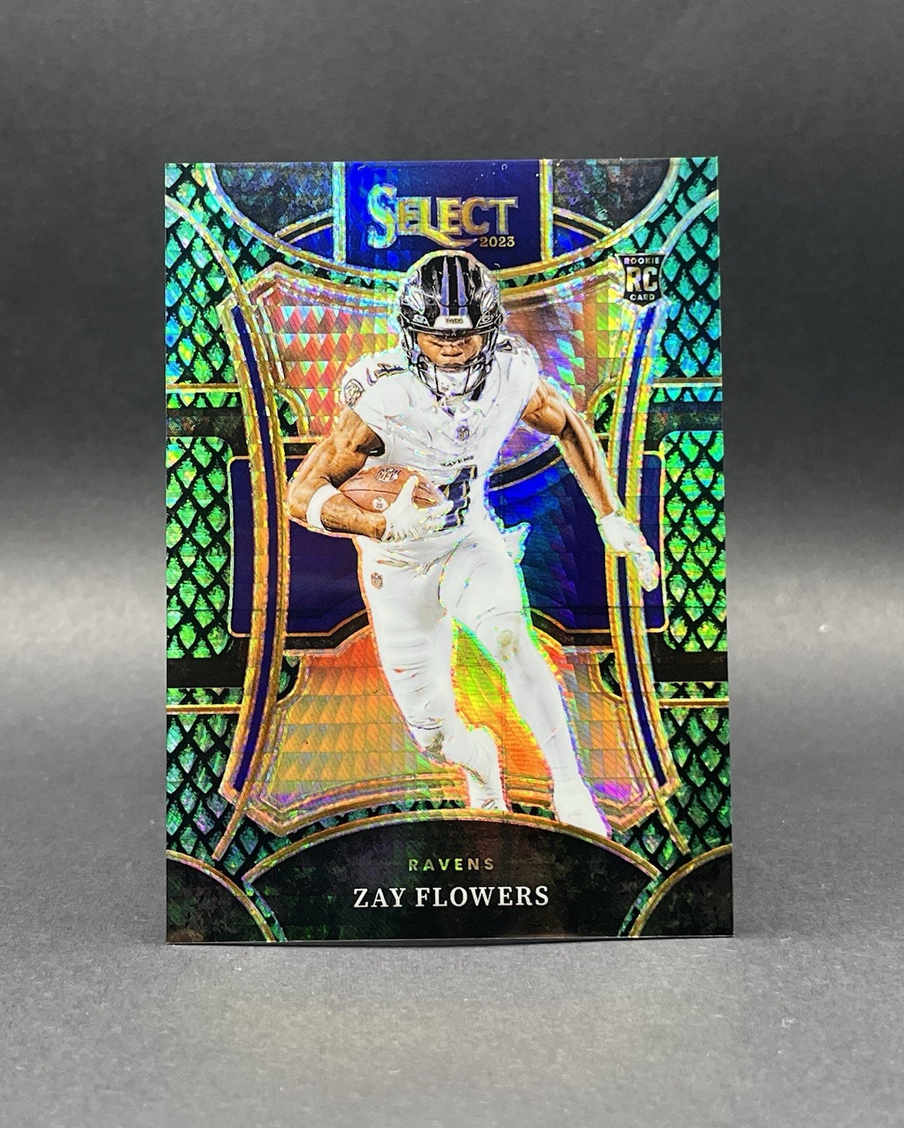 2023 Panini Select - Suite Level Zay Flowers #408 Dragon Scale Prizm /70 (RC)