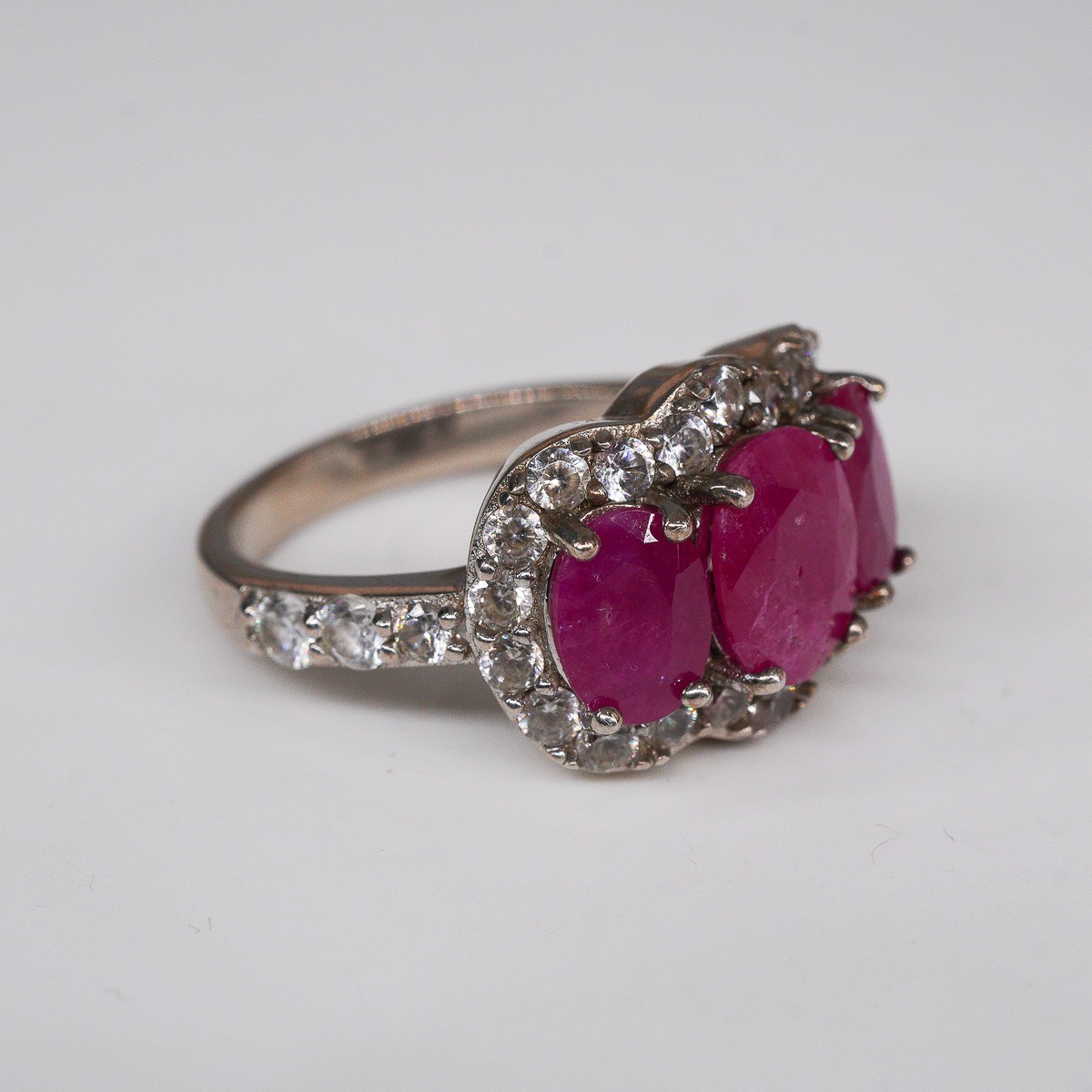 Sterling Silver 925 Ruby Ring Three Stone Oval Wh… - image 9