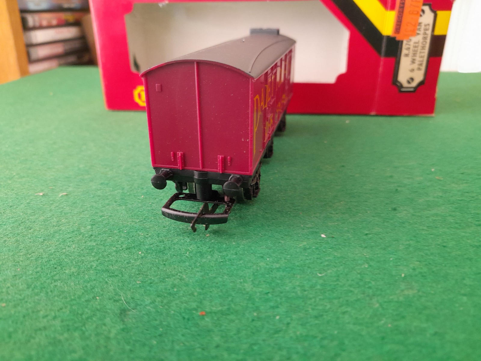 Picture 4 of 6