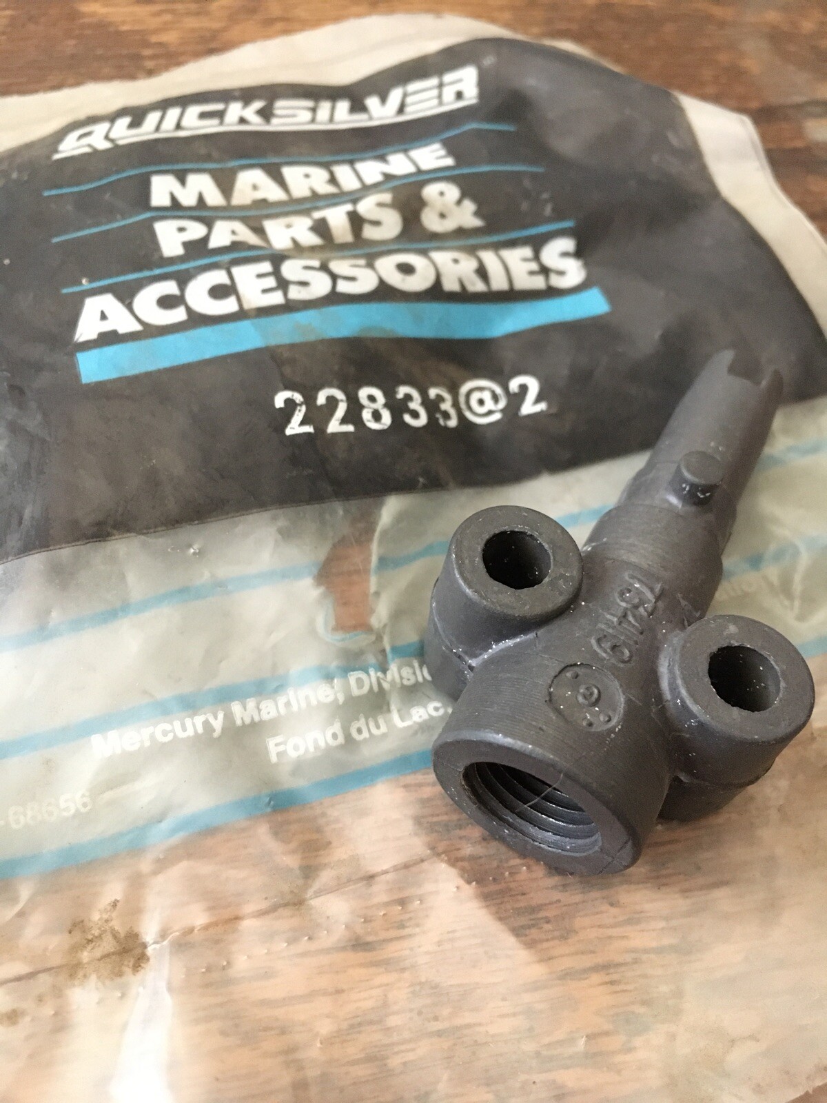 One New OEM NLA Mercury Outboard Quicksilver Fuel Line Connector