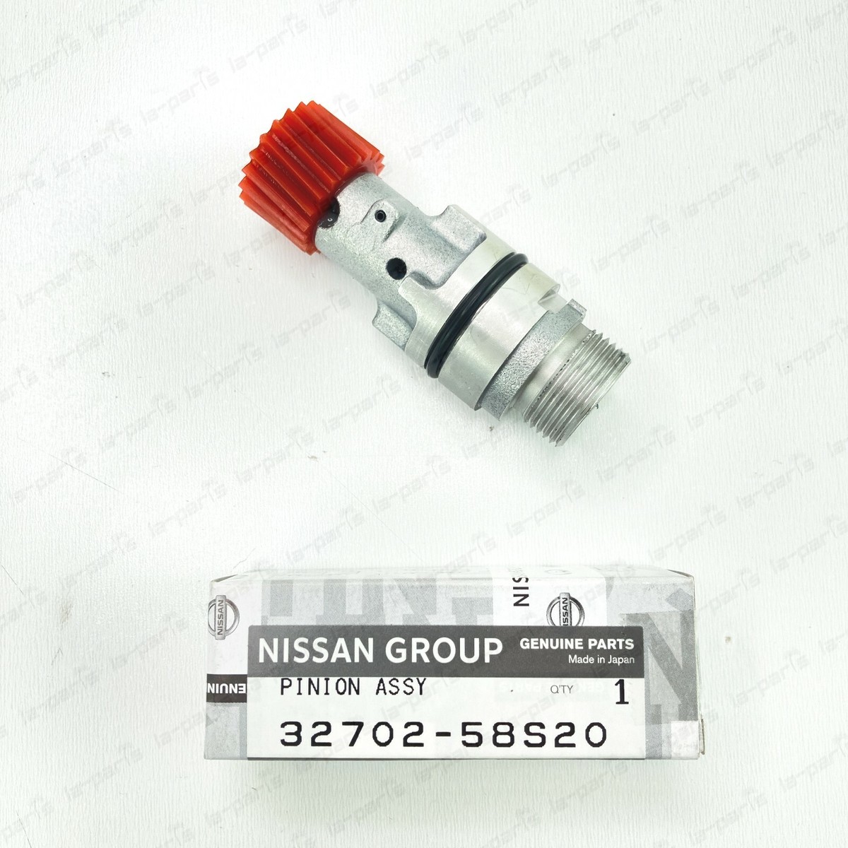 GENUINE NISSAN 200SX 720 PICKUP SPEEDOMETER PINION ASSEMBLY GENUINE NISSAN 200SX 720 PICKUP SPEEDOMETER PINION ASSEMBLY