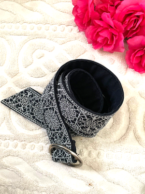 Talbots O-Ring Embroidered Floral Fabric Belt Black silver  display picture 3