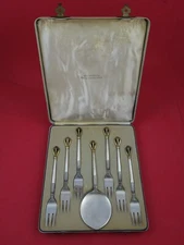 Golden Crown by W and S Sorensen Oyster Set 7pc (6 Forks 1 Server) in Fitted Box