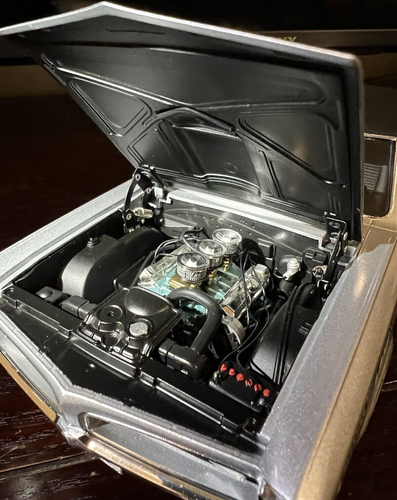 1966 Pontiac GTO Motor-State -Lane/DCP- 2011 LE 1:18 Scale. Vinyl Roof. HTF! - Picture 3 of 11