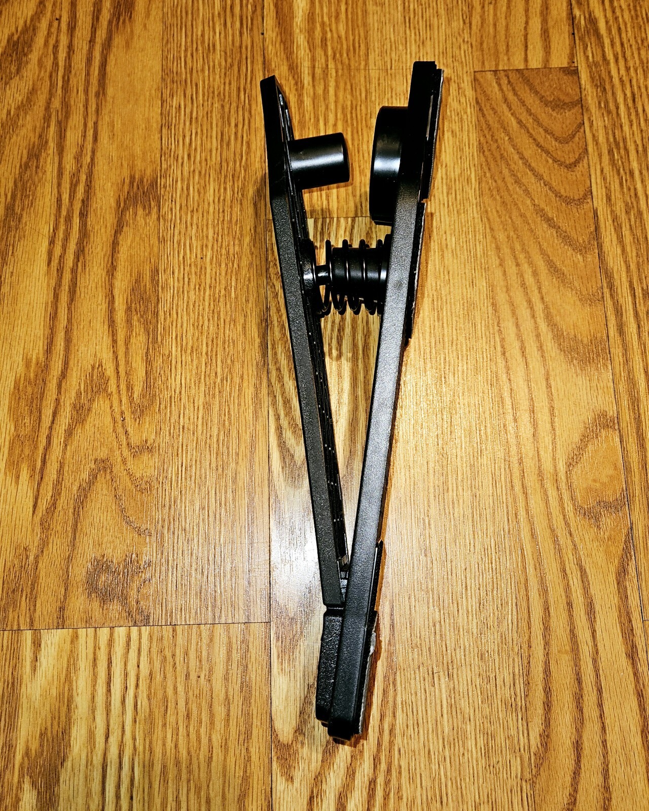 Guitar Hero World Tour Drum Set Kick Pedal Red Octane N15505 NO CORD