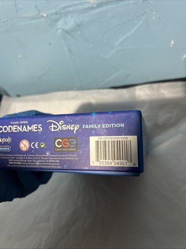 Codenames Disney Family Edition Card Board Game - Picture 5 of 6