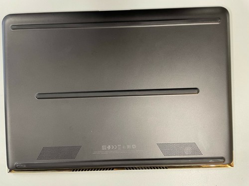 HP Spectre 13.3'' 13-v000nd laptop mainboard defect - Afbeelding 3 van 4