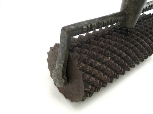 Antique S&H Mfg. Heavy Cast Iron Concrete Stamping Cement Texture finishing Tool