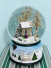 NEW San Francisco Winter Cottage Christmas Snow Globe Music Box