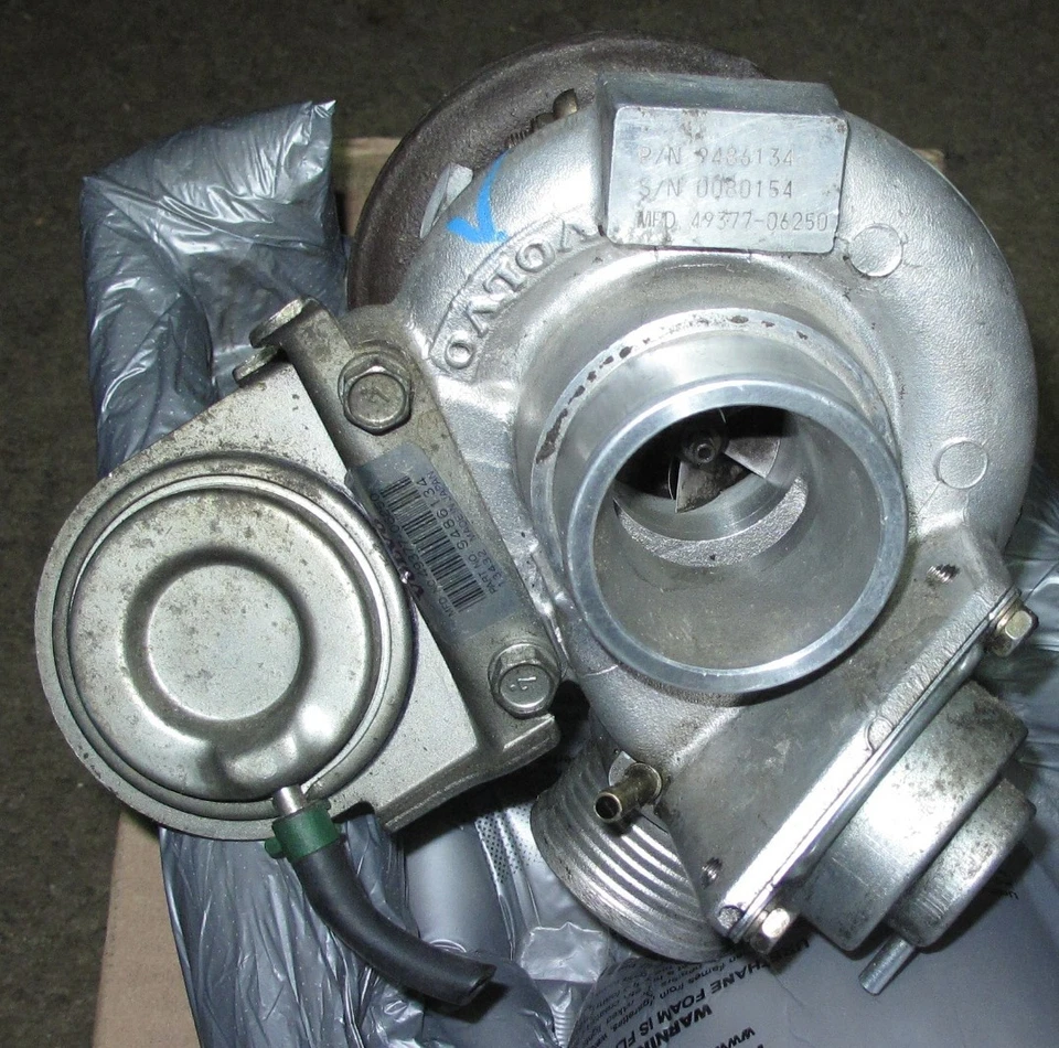 Volvo S40 2000-2004 turbo cargador turbocompresor OEM 00-04 Foto 2 de 4