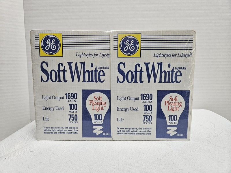 Vintage- Old Style- Soft White 100 Watt Light Bulbs Sealed- 8 Bulbs