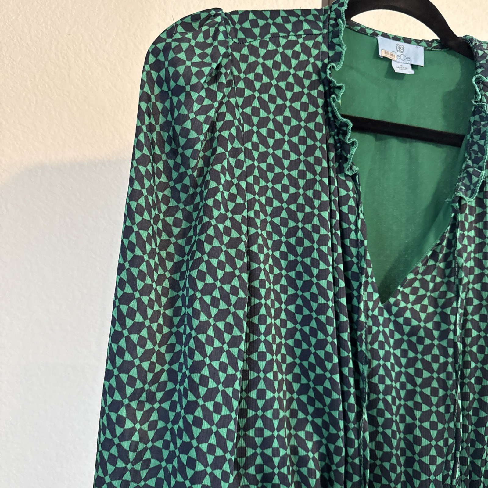 Cece Green Geometric Printed Dress w/ Tie @ Neck … - image 4