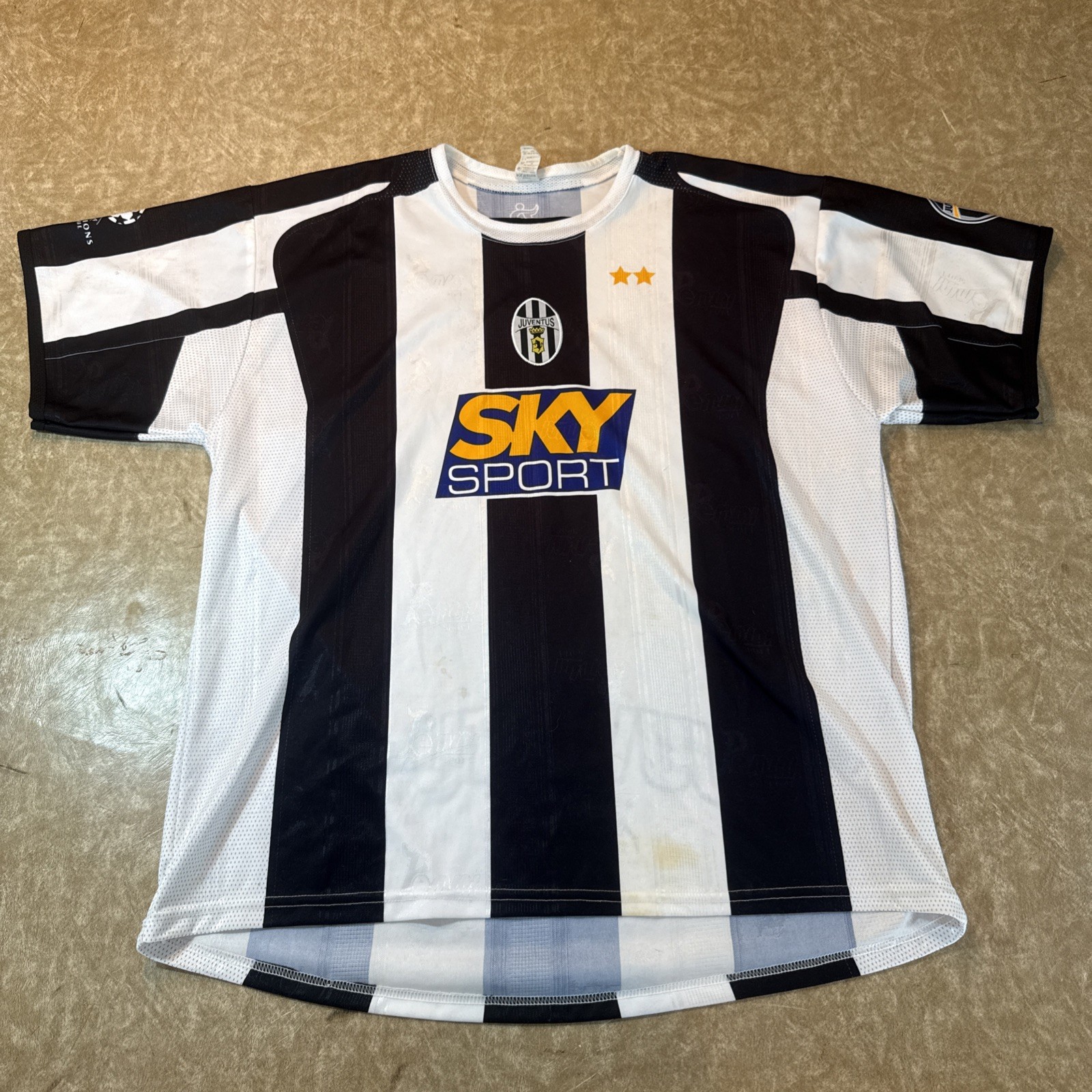 Vintage Juventus Sky Sport Soccer Black White Stripes Mexico Souvenir Jersey