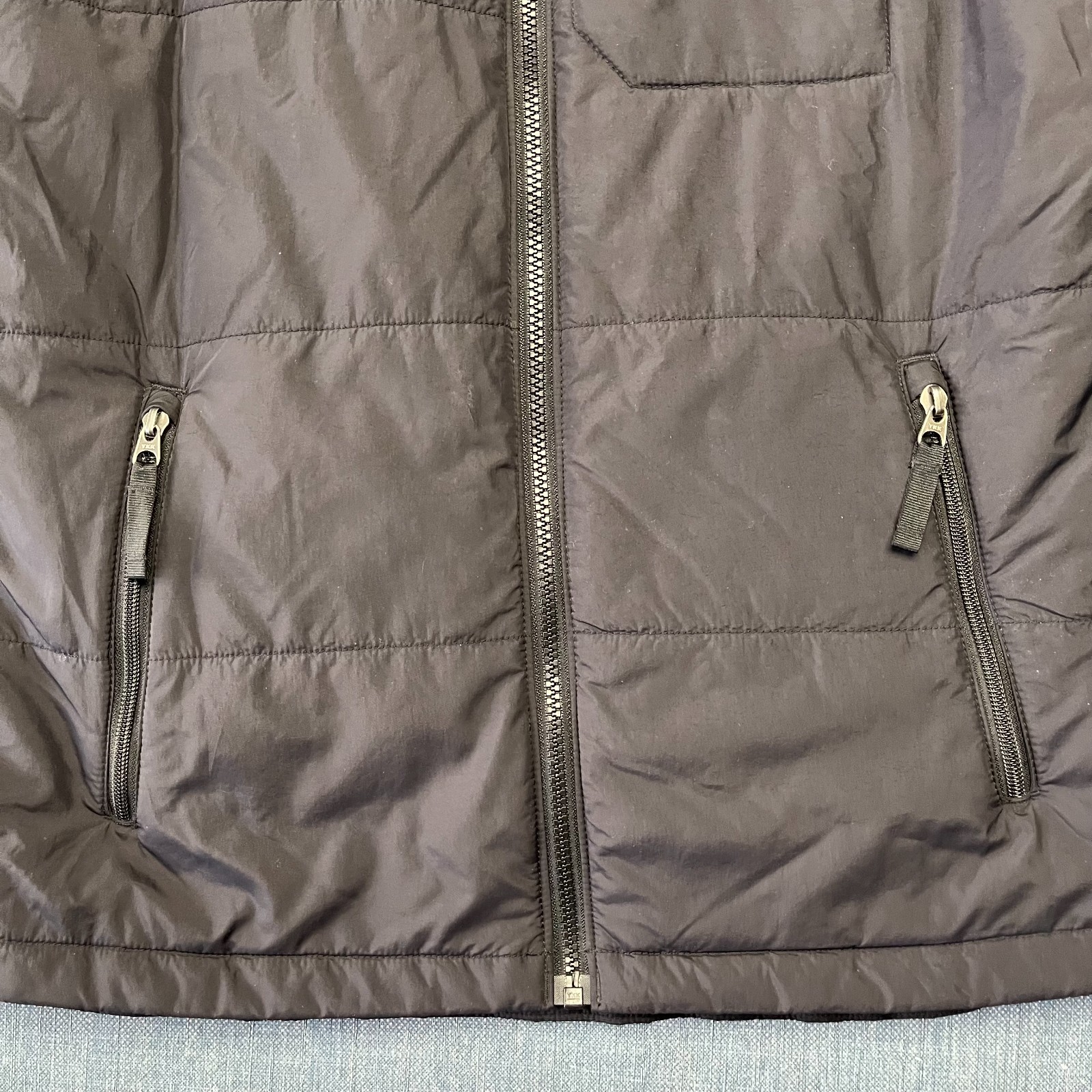 The North Face Boys Vest SizeXL 18/20 Black Insulated Fullzip Snap Pocket Puffer thumbnail 8