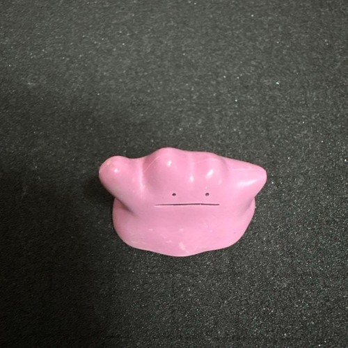 TOMY Pokemon DITTO 1.5" Mini Figure CGTSJ Nintendo Collectible Vintage Toy Rare - Picture 3 of 4
