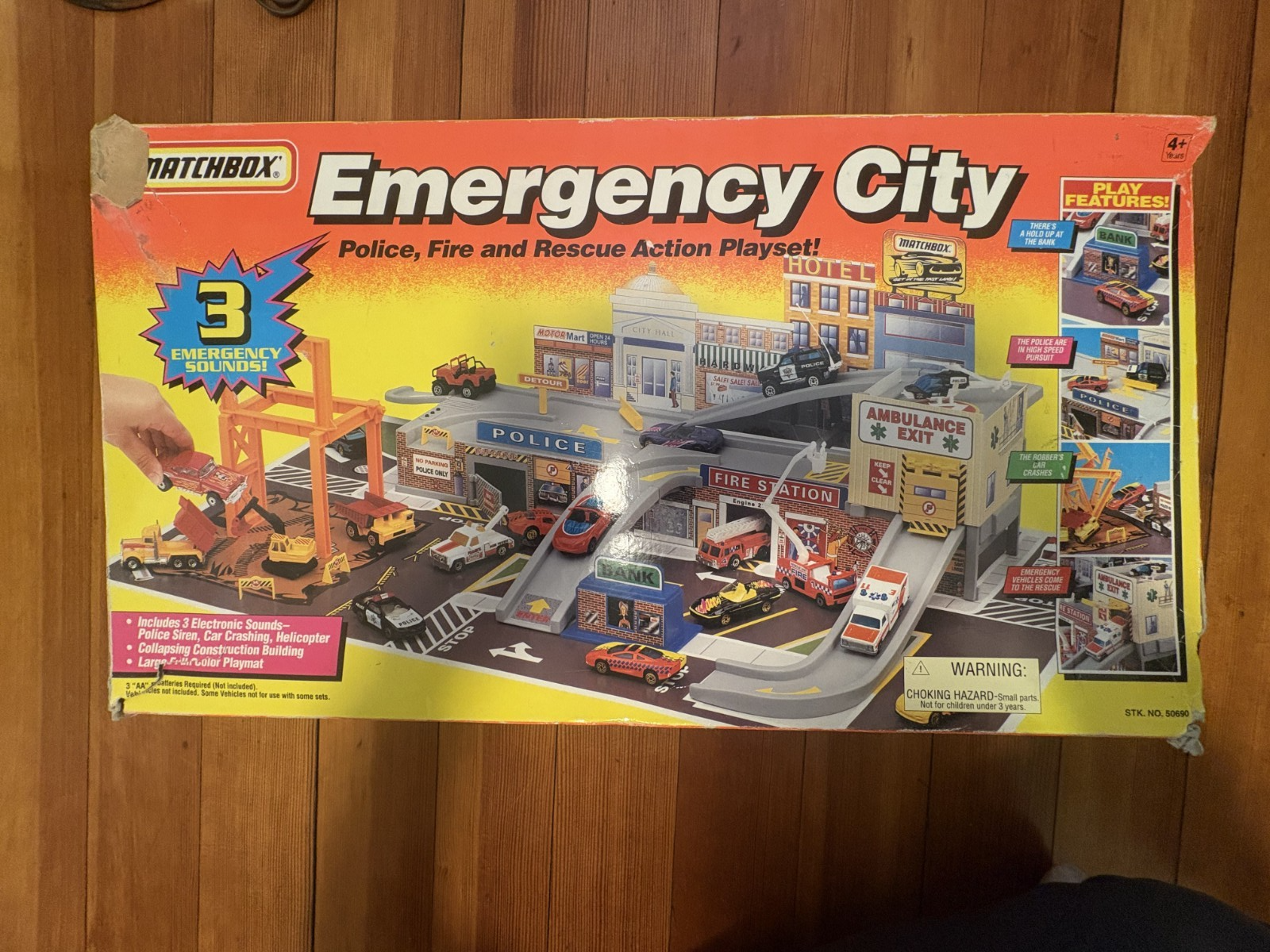 Authentic 1994 Matchbox Emergency City Action Playset 50693 missing some pieces